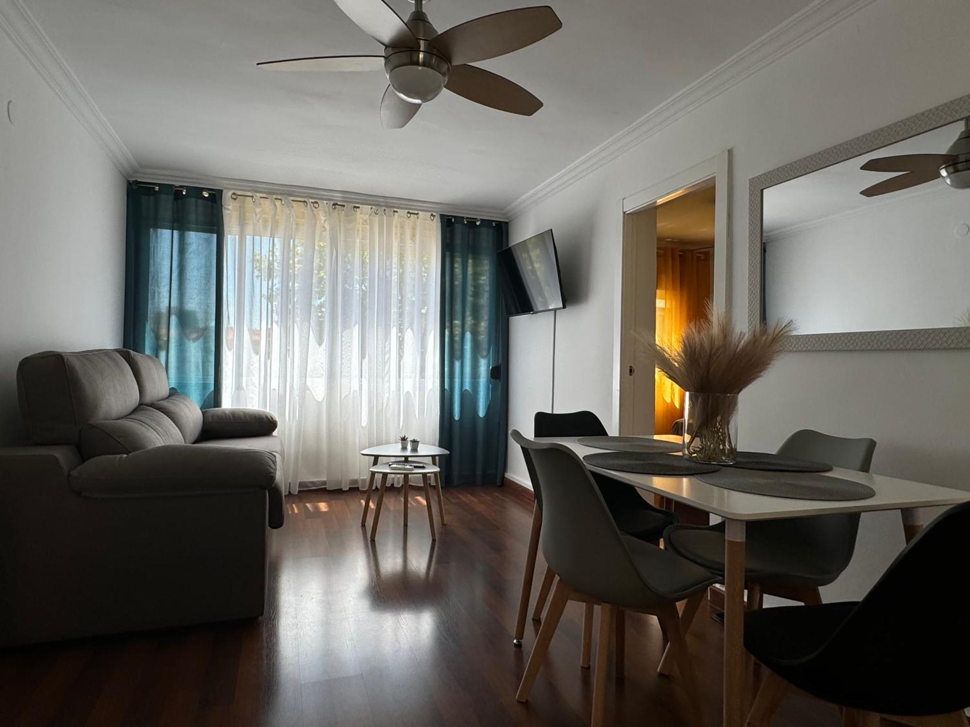 Apartamento Alarcon En Zona Av Espana - Hospital 알바세테 외부 사진
